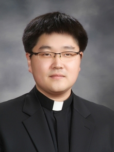 Parochial Vicar 2023.06-